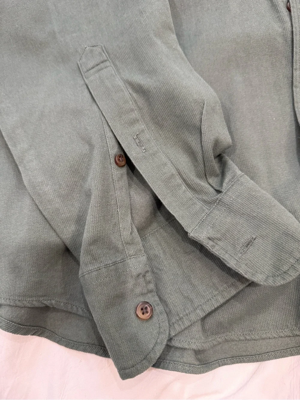 J. Crew Large - Classic Button-Down Corduroy Shirt in Forest Green